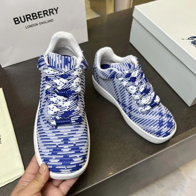 Burberry Low Shoes